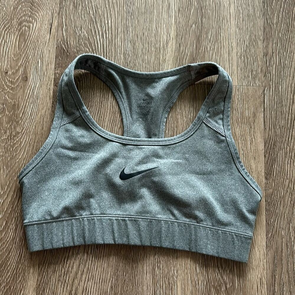 Nike Racerback Sports Bra Grey Size XS Medium Impact‎